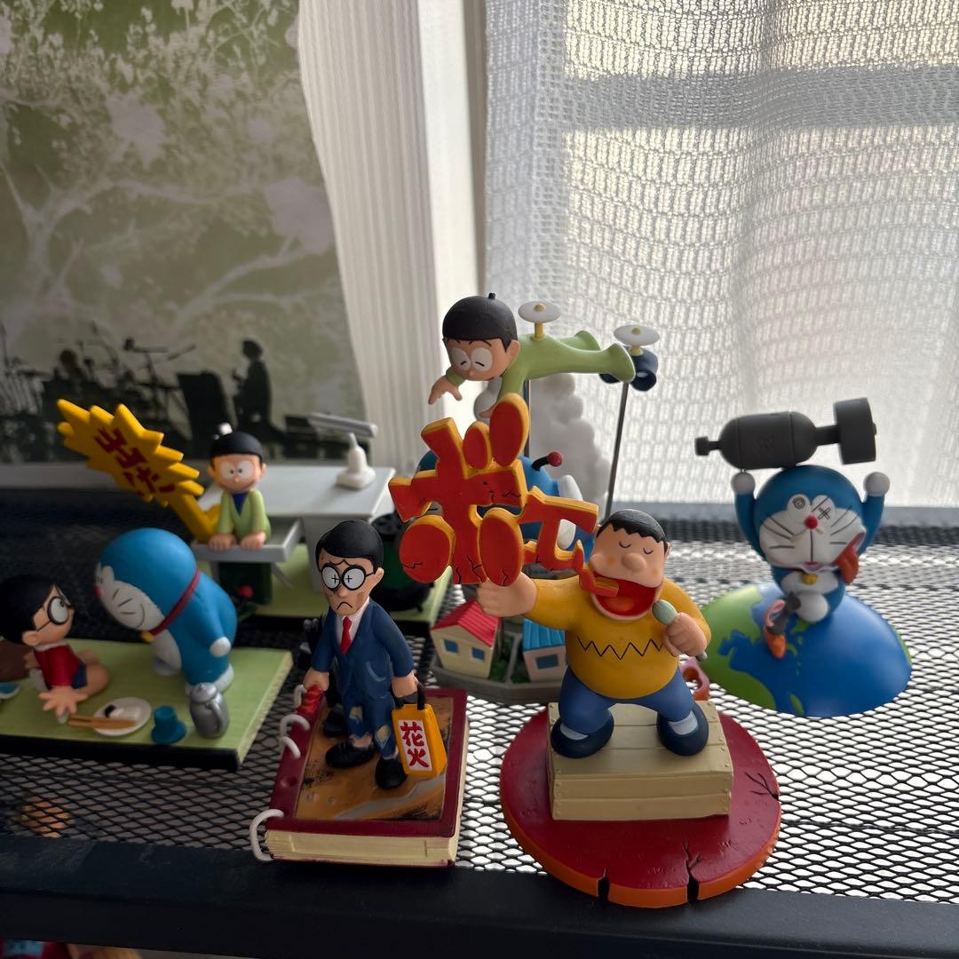 エポック社 ドラえもん コミックテイストフィギュア 6種 - メルカリ