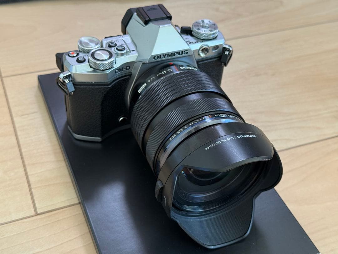 デジタルカメラ OLYMPUS OM-D E-M5 Mark II + 12-40mm F2.8 Amazon | Olympus OM-D E-M1 Mark II Camera Body Only, 20.4 mega