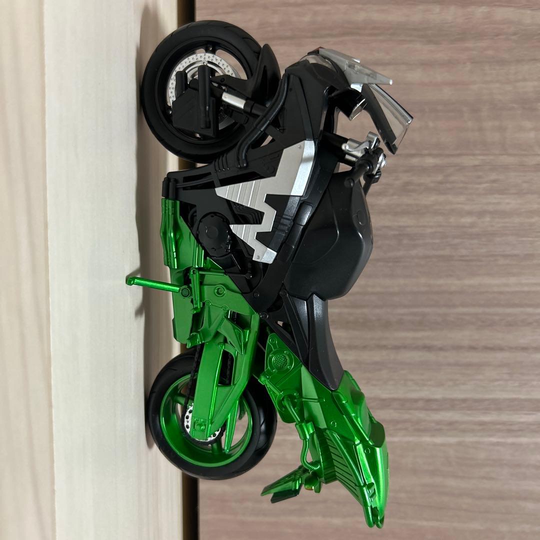 S.H.Figuarts 真骨彫製法 仮面ライダージョーカー&ハードボイルダー