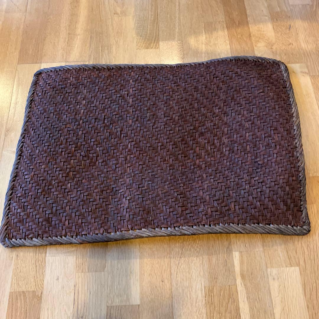 《美品》　山葡萄マット