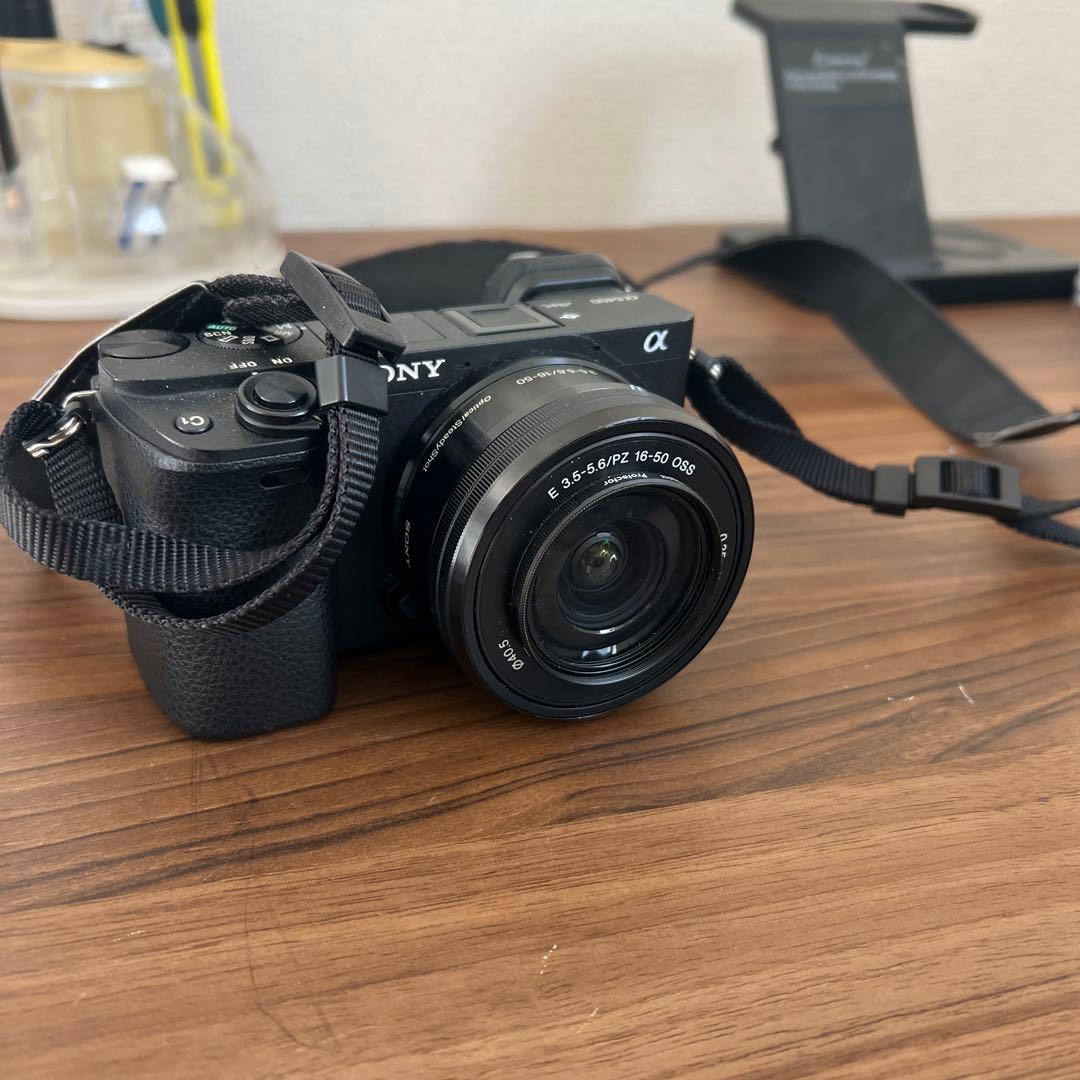 Sony α6400 ダブルズームレンズキット 本体とレンズ2本 箱あり - メルカリ