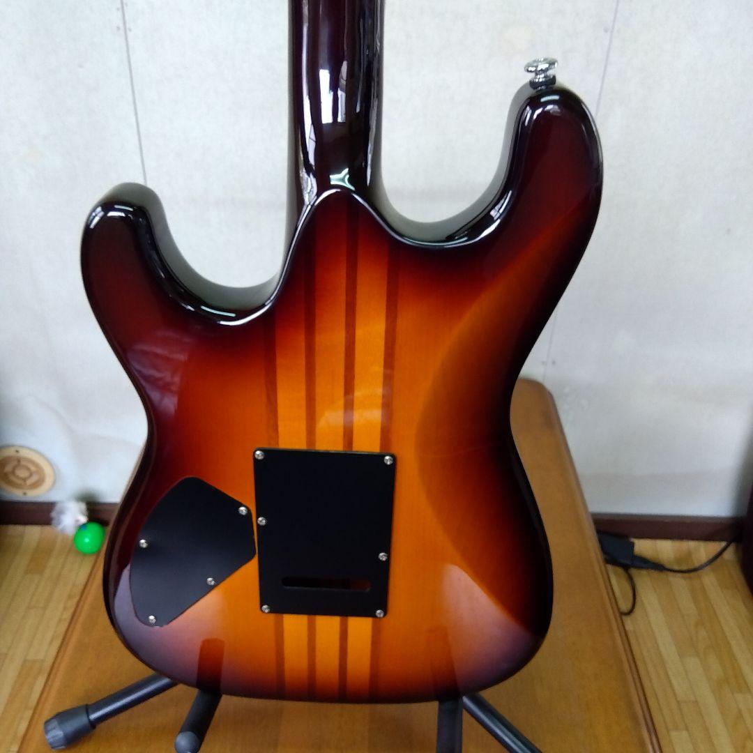 SPEAR GUITAR ストラトタイプ