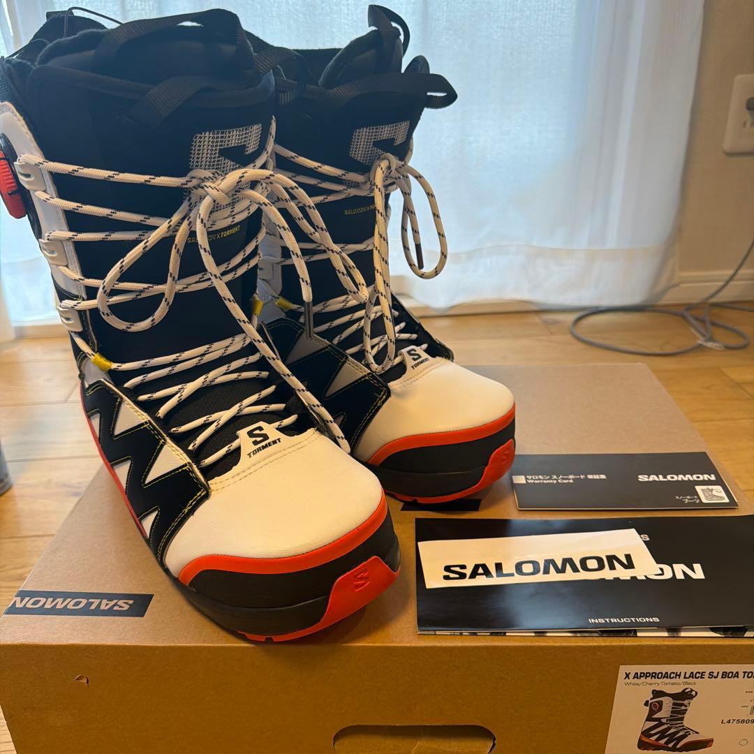 ハルシャンカラ 5732606900+5732605845 ZENITH NOIR CHANDELIER 24L（カタログ非掲載