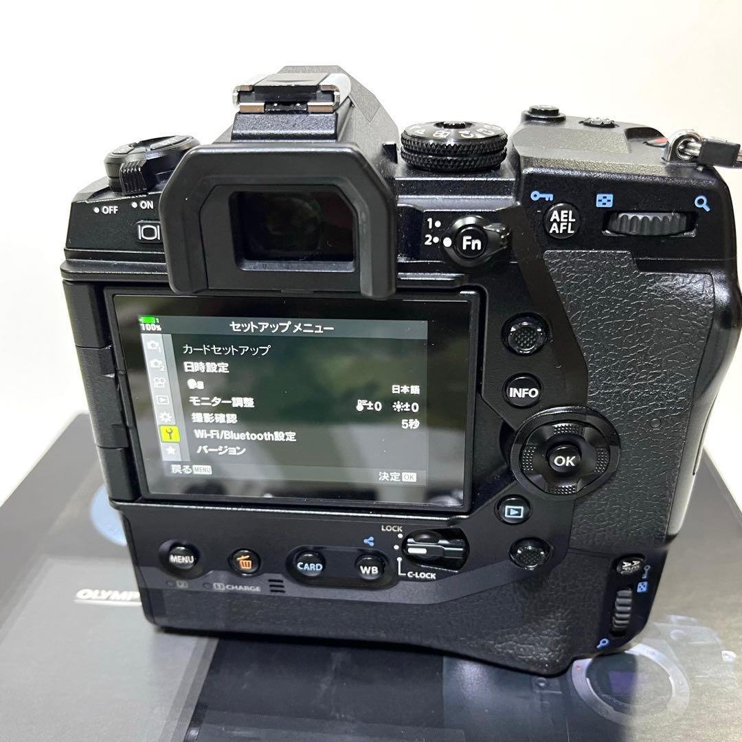 OLYMPUS OM-D E-M1X《S数7806回》