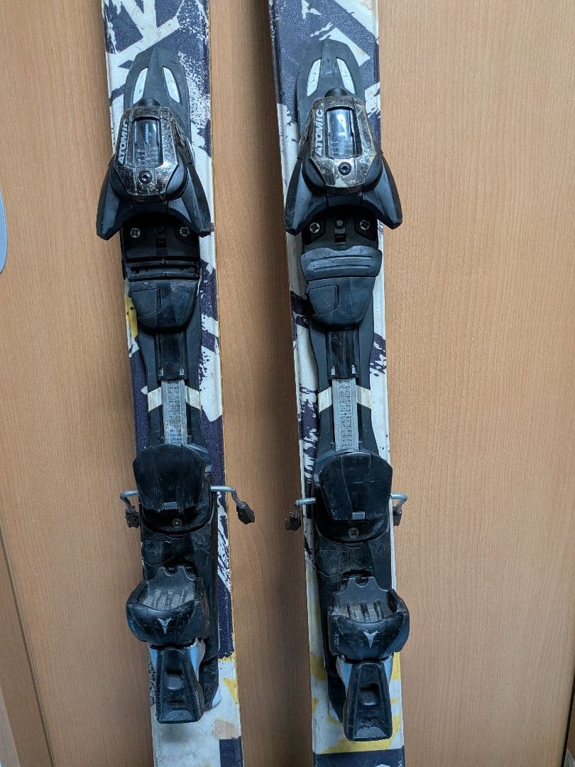 ATOMIC VANTAGE V8 RIVAL 157cm R14m - メルカリ