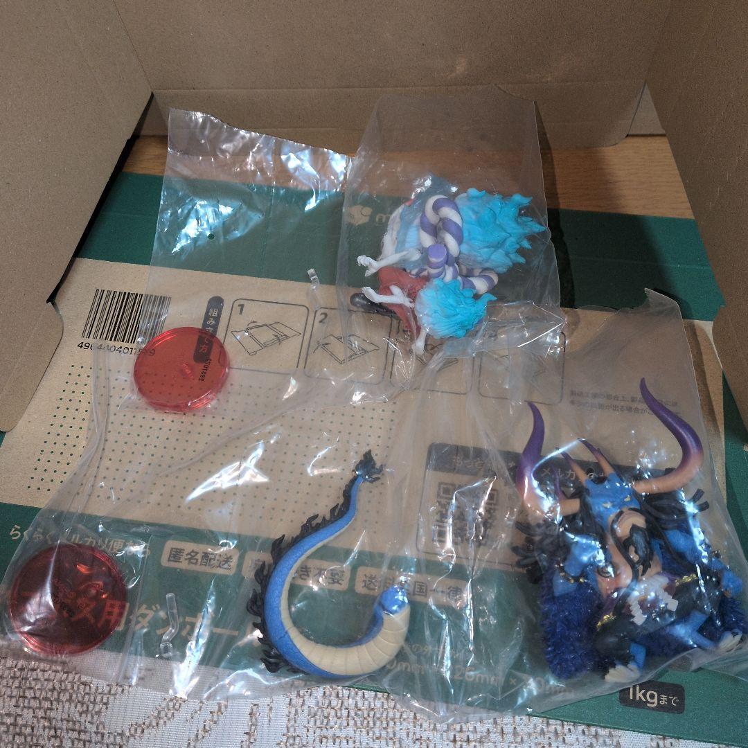 週末セール❢　ルッチ ロー などジャンプワーコレ　ワンピース フィギュア　9体