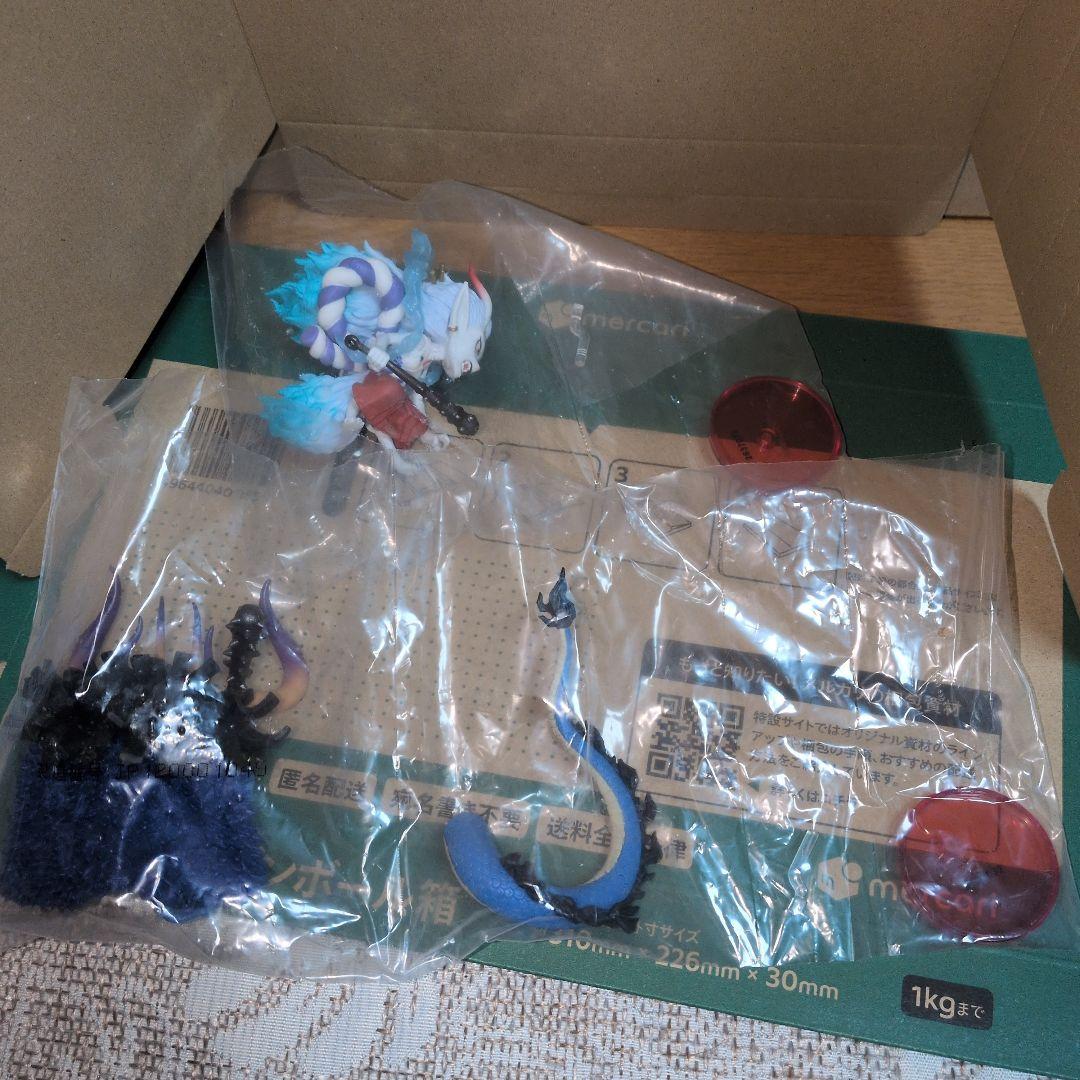 週末セール❢　ルッチ ロー などジャンプワーコレ　ワンピース フィギュア　9体