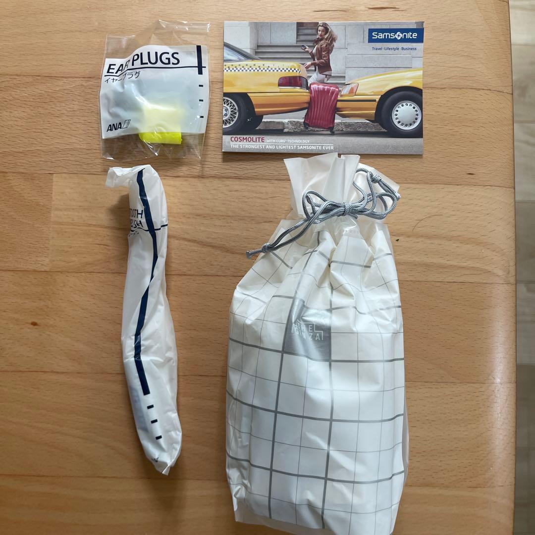 ANAファーストクラスSamsonite 青 アメニティポーチ - メルカリ