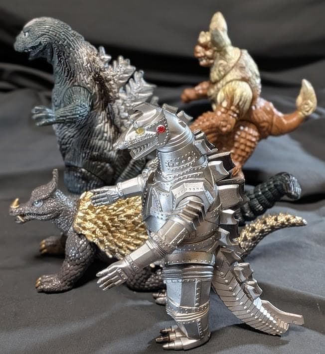 昭和ゴジラ・メカゴジラ・キングシーサー・アンギラス（バンダイ）ソフビ４体セット