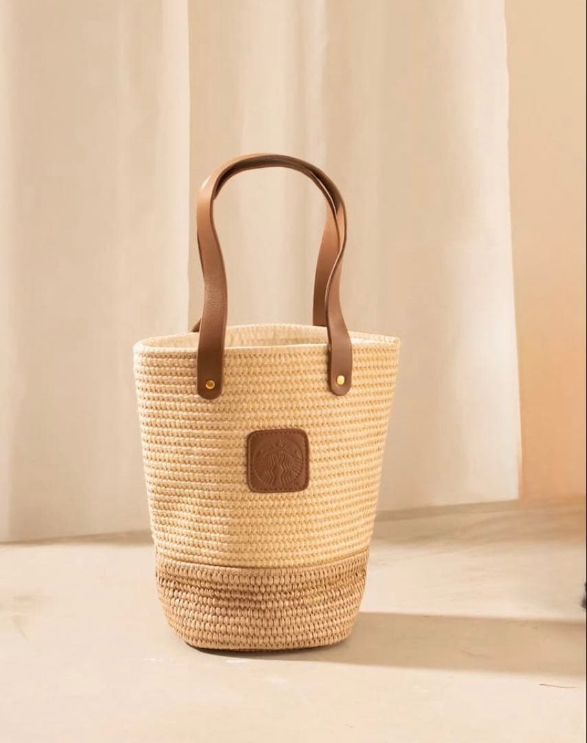 専用 台湾 スターバックス 24'月見 ベアリスタ 栗 携帯肩掛け