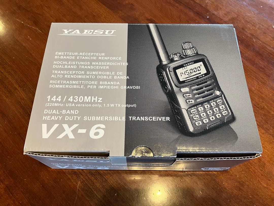 YAESU VX-6 144/430MHzデュアルバンドトランシーバー 八重洲無線 アマチュア無線 VX-6 144/430MHz FMコンパクトデュアル