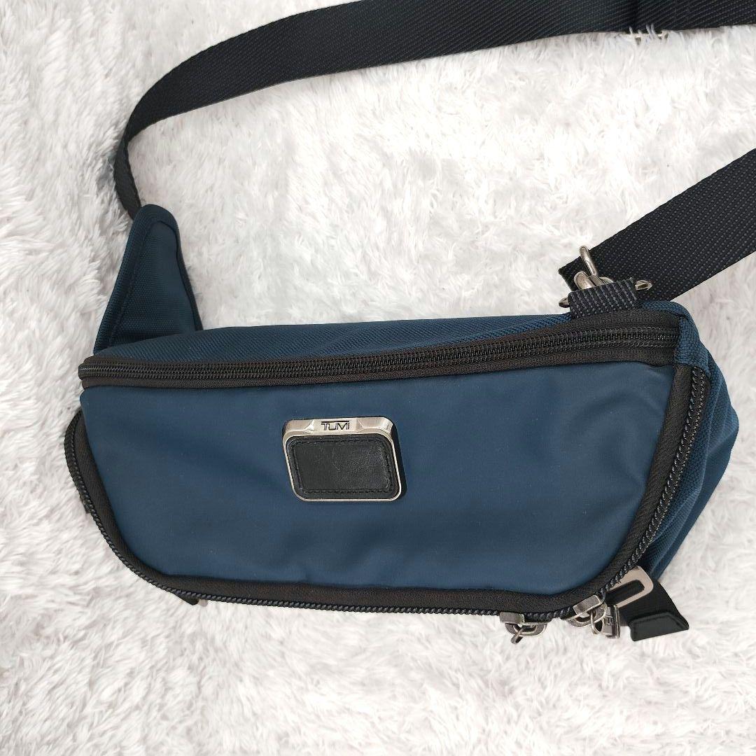 TUMI プラトーン スリング 0232799NVY ワンショルダー ネイビー - メルカリ