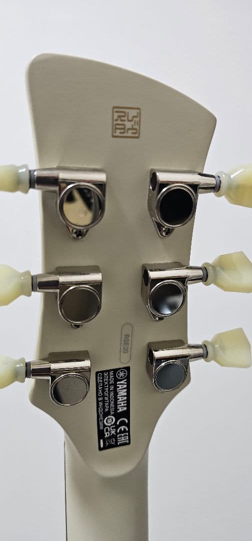 美品ヤマハ レブスター RSE20 おまけPU付 yamaha revstar白