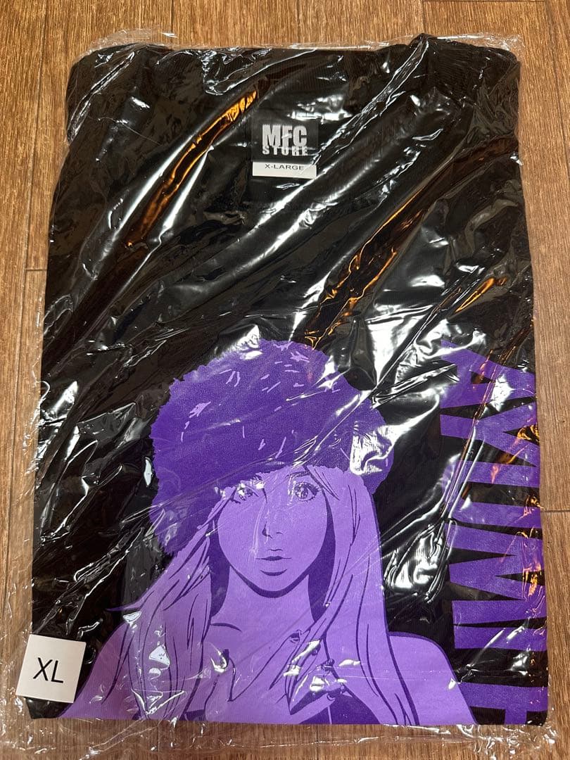 浜崎あゆみ MFC Tシャツ 台北 台湾 公演限定 ＸＬサイズ 黒＆白