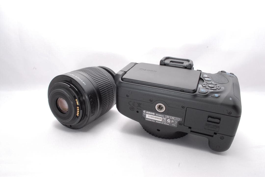 美品】EOS Kiss X5 一眼レフ スマホ転送OK SDカードリーダー付き