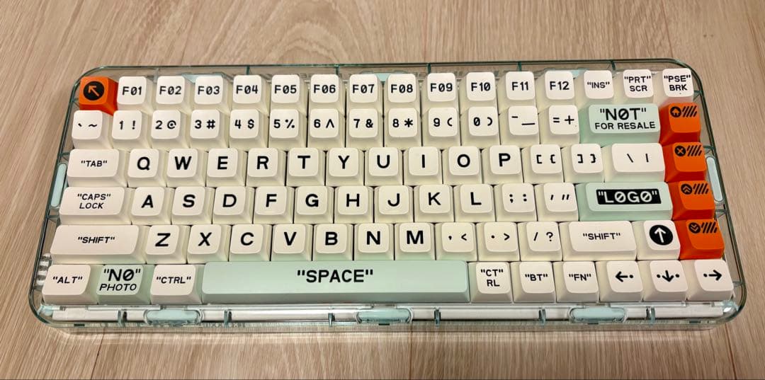 MelGeek MOJO 84メカニカルキーボード MOJO84 Plastic See-Through Keyboard | MelGeek
