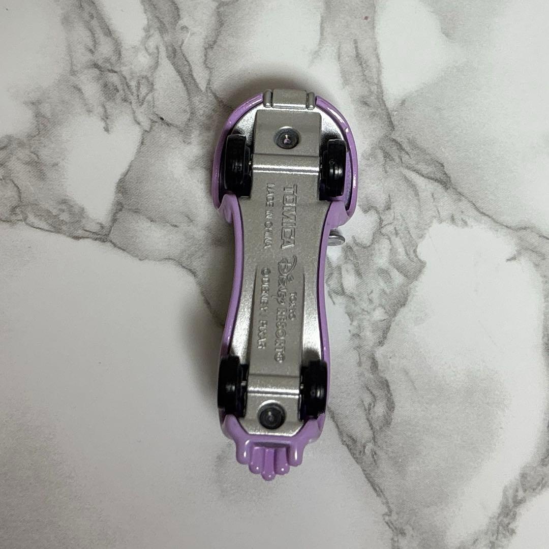 モンスターズ・インク トミカ セリアのクーペ - メルカリ