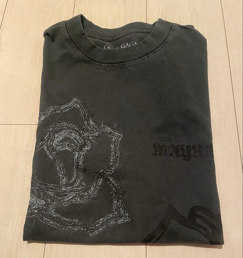 Lady GAGA Roses SS TEE - メルカリ