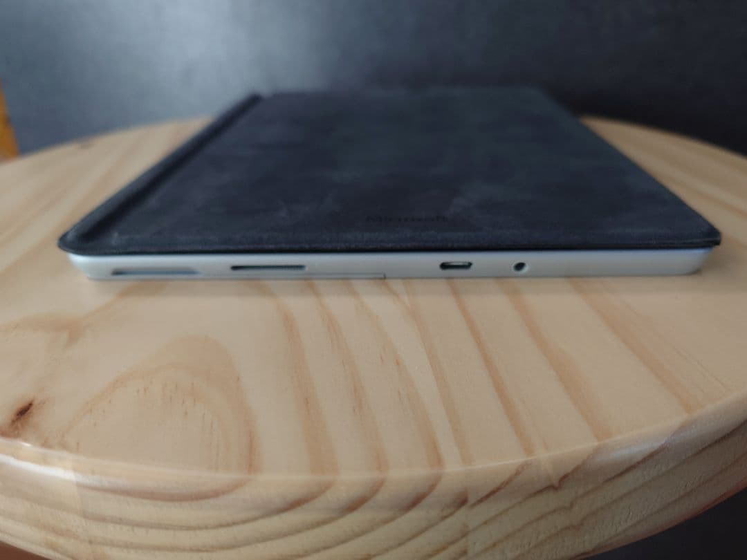 Surface Go第一世代64GB Wi-Fiモデル タイプカバー(中古品) - メルカリ