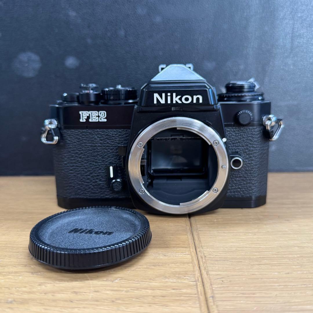 美品 Nikon FE2 ブラックボディ フィルムカメラ 一眼レフ ニコンのフィルムカメラFE2を買いました！仕様や撮った写真を載せてみ