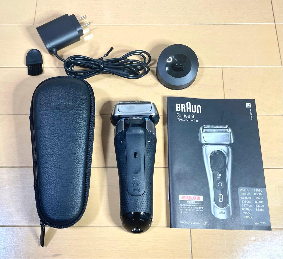 美品】BRAUN Series8 Type8359s-SP - メルカリ