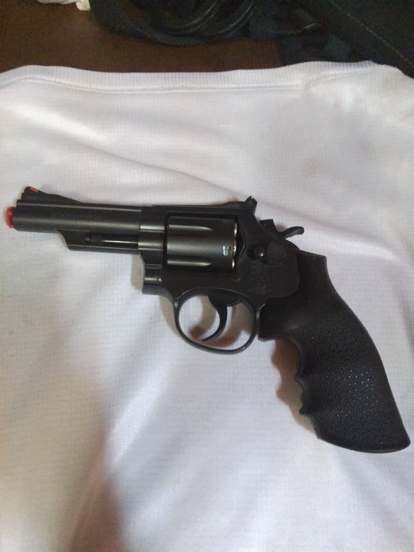 新年値下 ガスガン東京マルイS&W357マグナム ホルスター・ショルダーベルト付