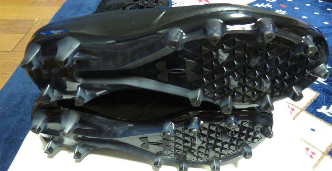 アメフト　スパイク　アンダーアーマー　ハイライト　27.5cm