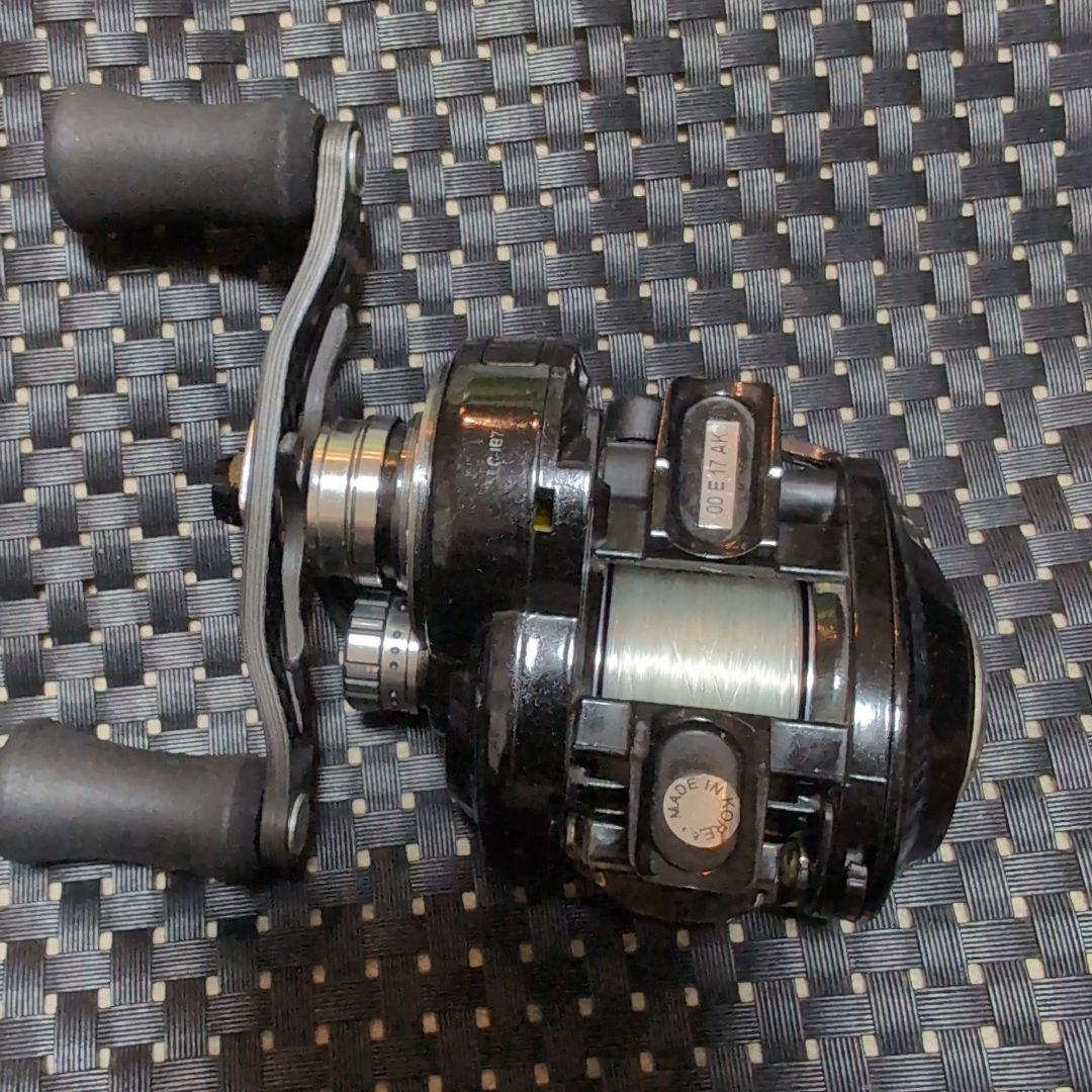 cocos様専用 アブガルシア レボSLC-IB7 右巻き ライトハンドル - メルカリ