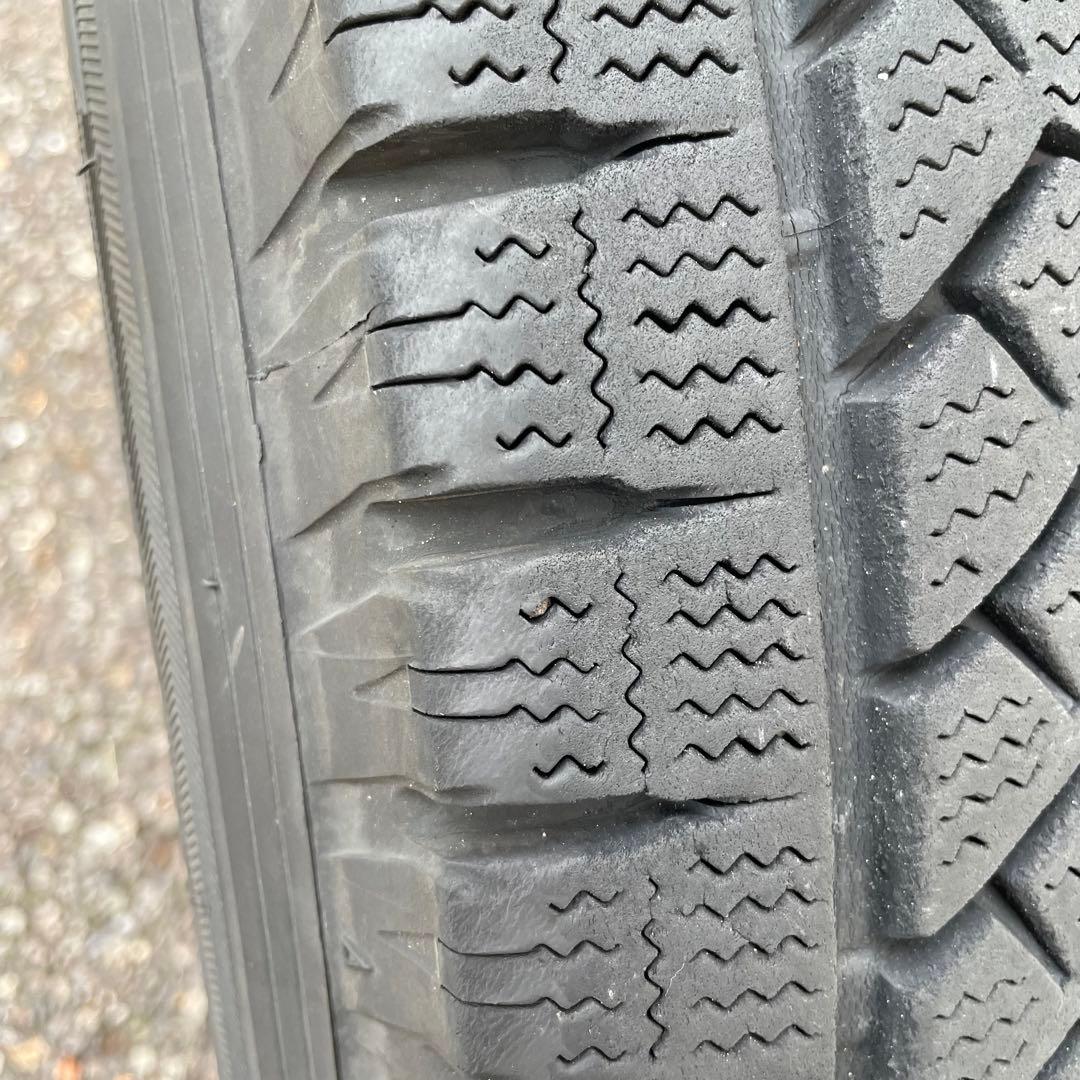 ハイエース スタッドレス195/80R15 LT 4本 ブリヂストン ホイール付