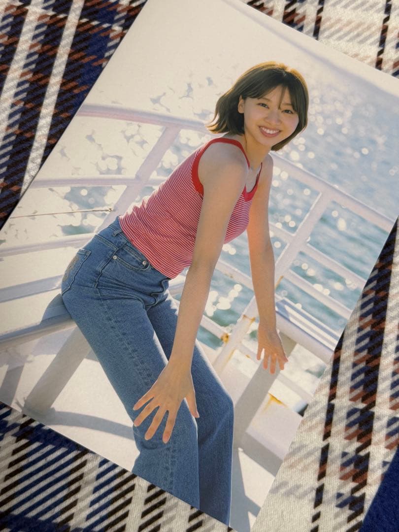 日向坂46 富田鈴花 写真集 アザーカット 特製アザーカットミニブック