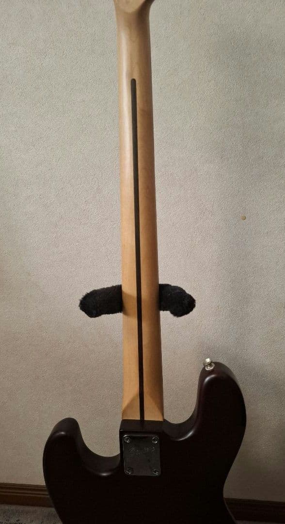 特価) Squier by Fender JAZZBASS 「順反りジャンク」 - メルカリ