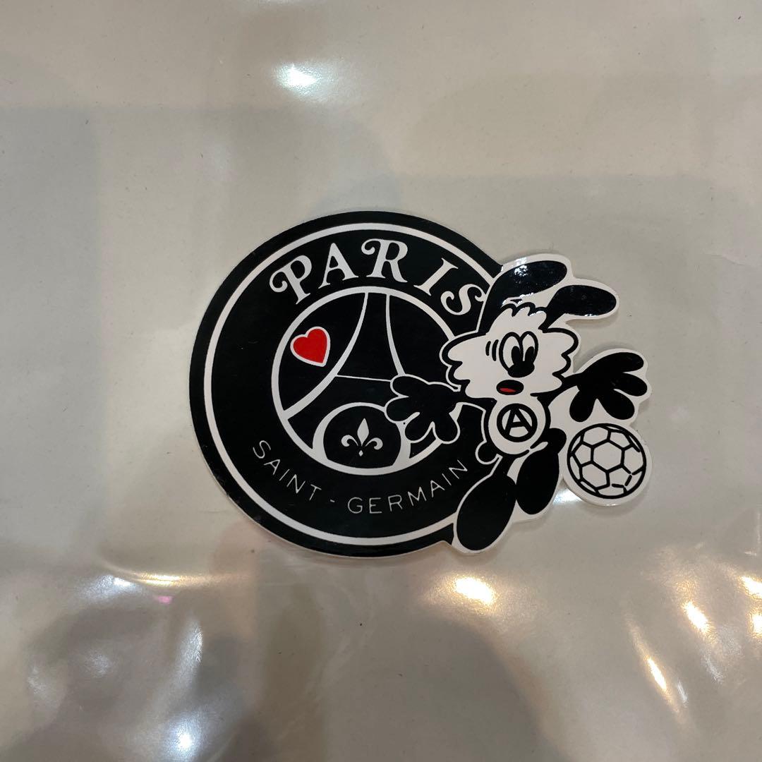 VERDY VICK PSG入手困難ステッカー