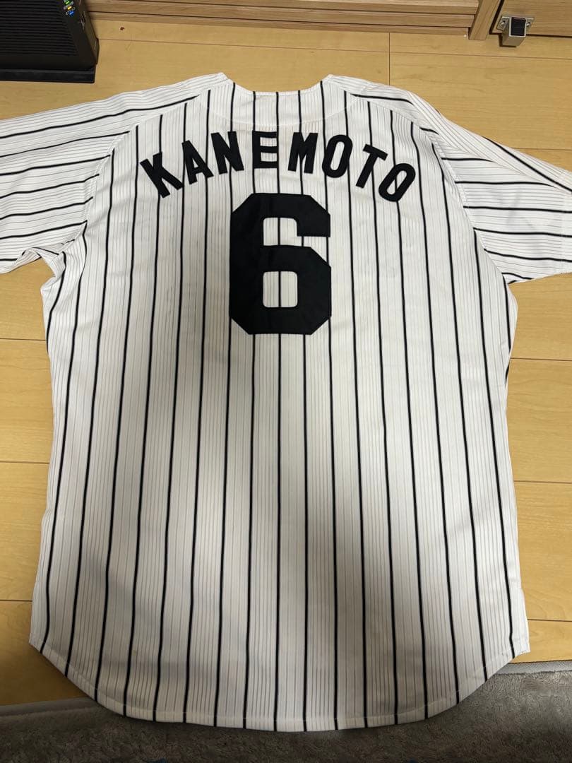 阪神タイガース 金本知憲 ユニフォーム 刺繍 フリーサイズ - メルカリ
