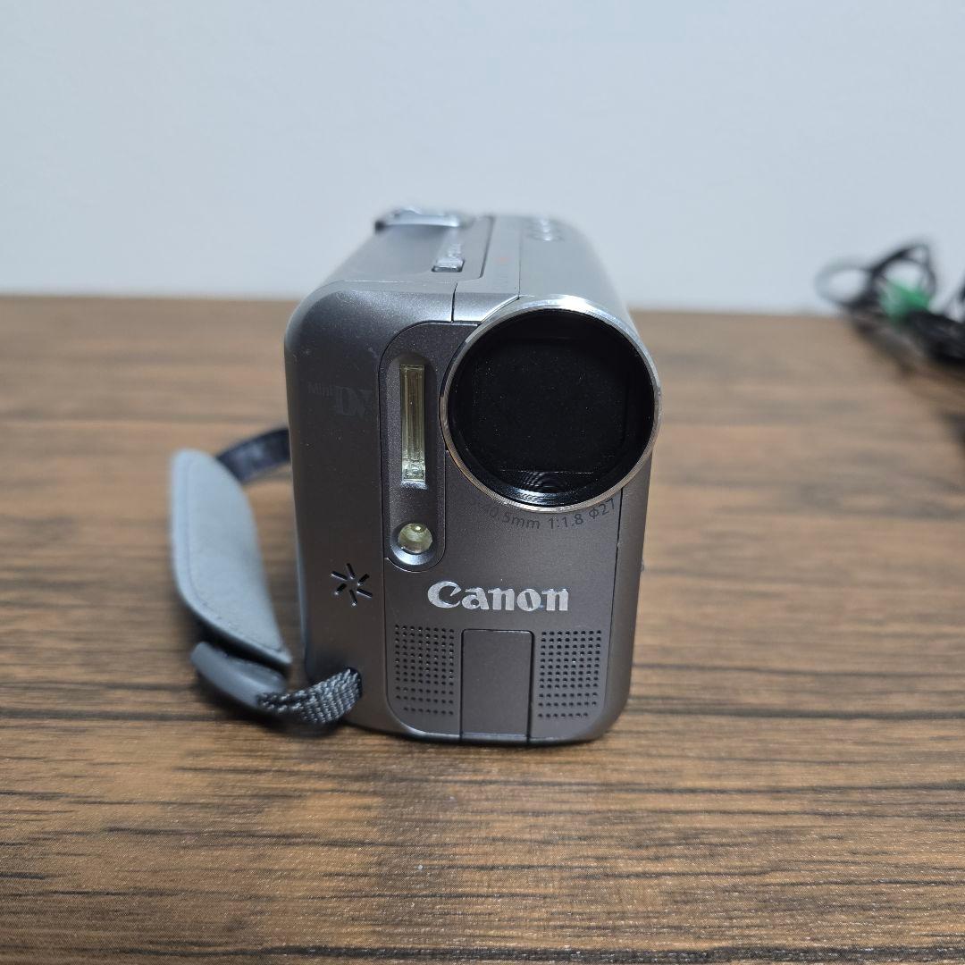 Canon キャノン ミニdv ビデオカメラ 動作良好 IXY DV S1 - メルカリ