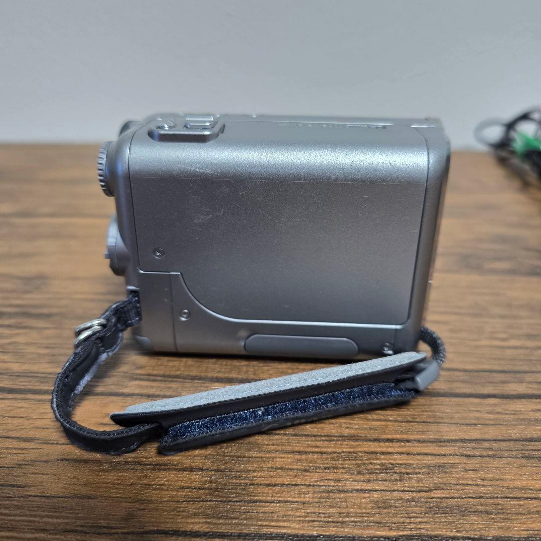Canon キャノン ミニdv ビデオカメラ 動作良好 IXY DV S1 - メルカリ