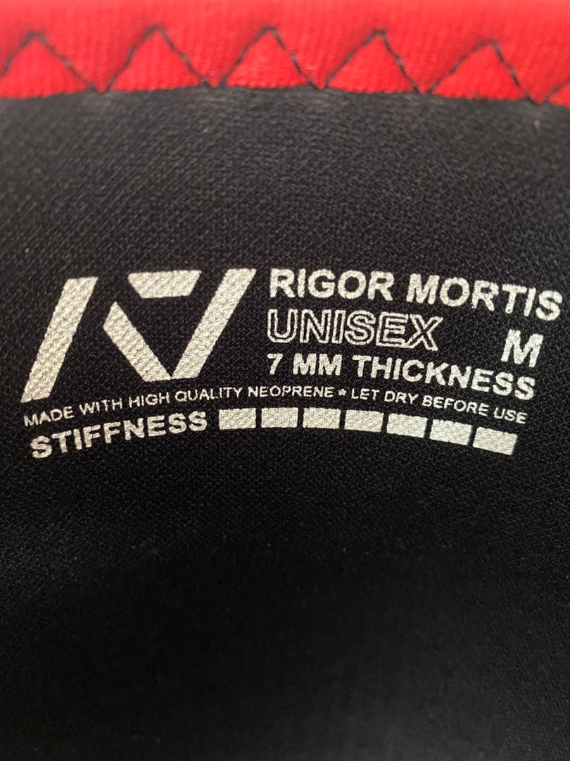 パワーリフティング　ニースリーブ A7 RIGOR MORTIS M 新品未使用