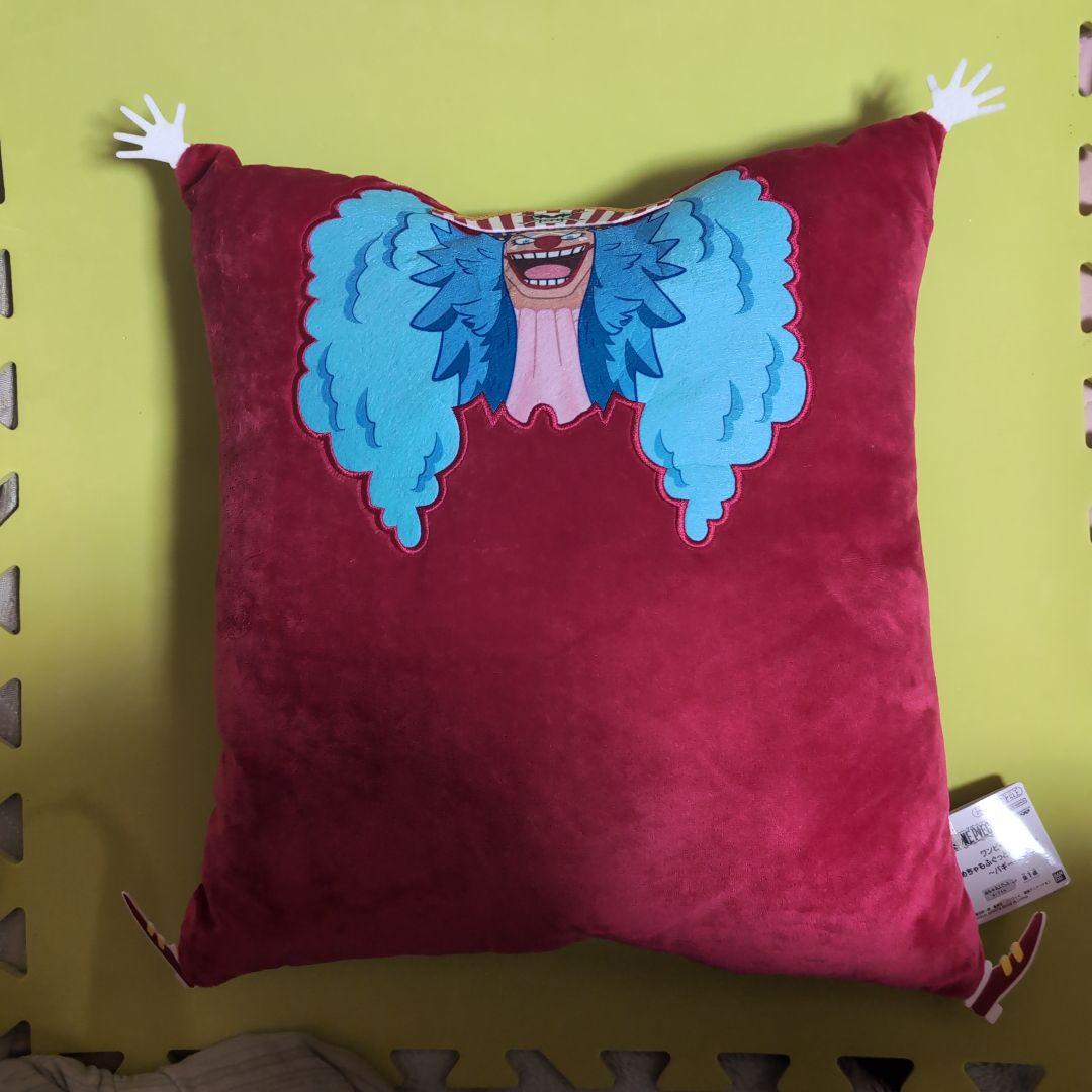 ワンピース めちゃもふぐっとぬいぐるみ バギー - メルカリ