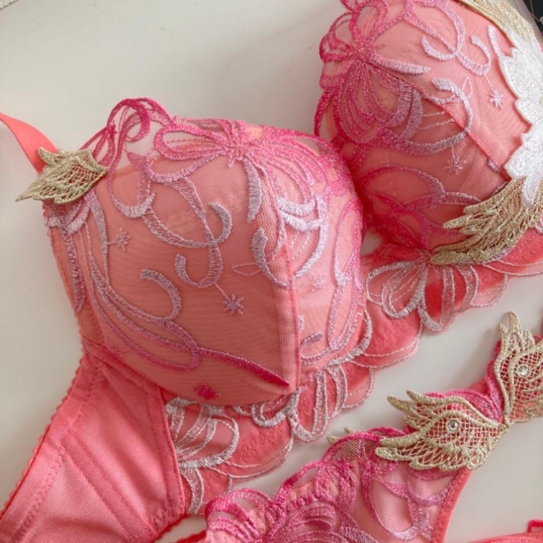 サルート E65/M/M RP 87 ビバラインブラ ソング ガーターベルト - メルカリ