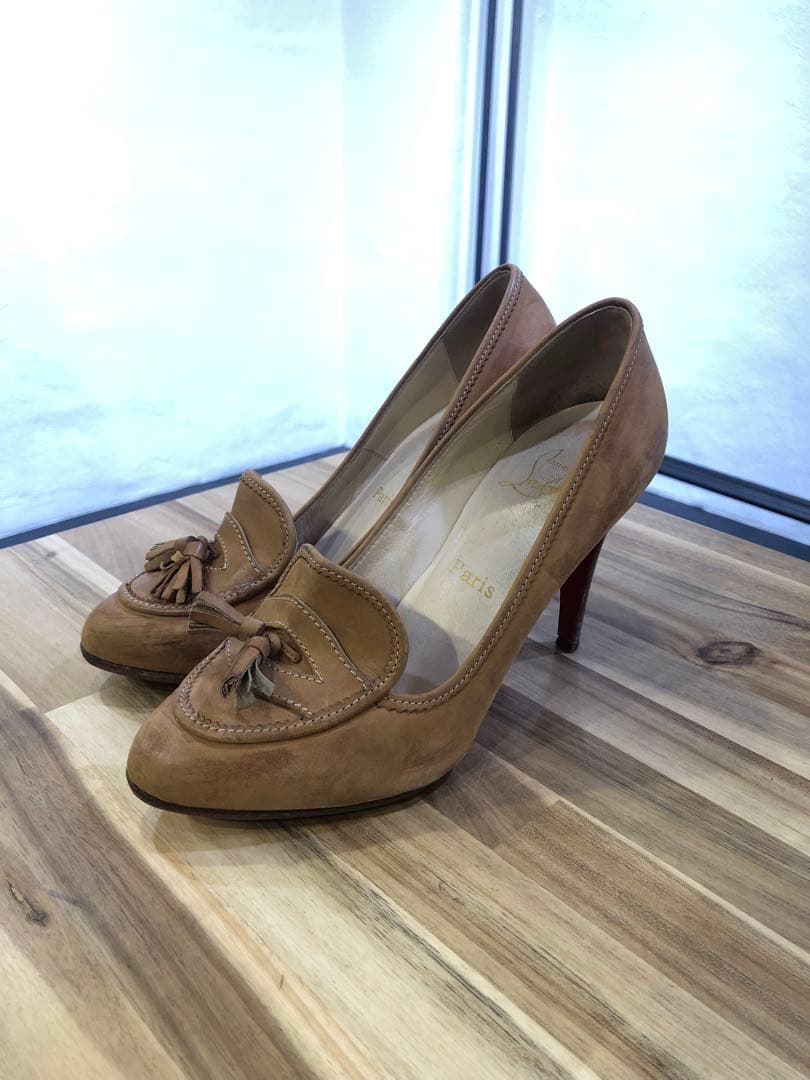 Christian Louboutin ベージュ タッセル ハイヒールパンプス 中古・古着通販】Christian Louboutin (クリスチャン・ルブタン