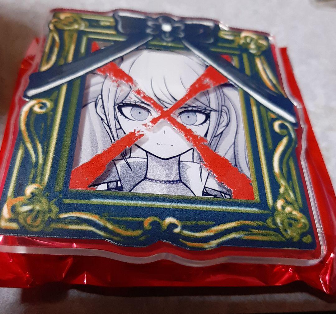 ダンガンロンパ 遺影アクリルバッジ vol.1（DR）江ノ島盾子 - メルカリ