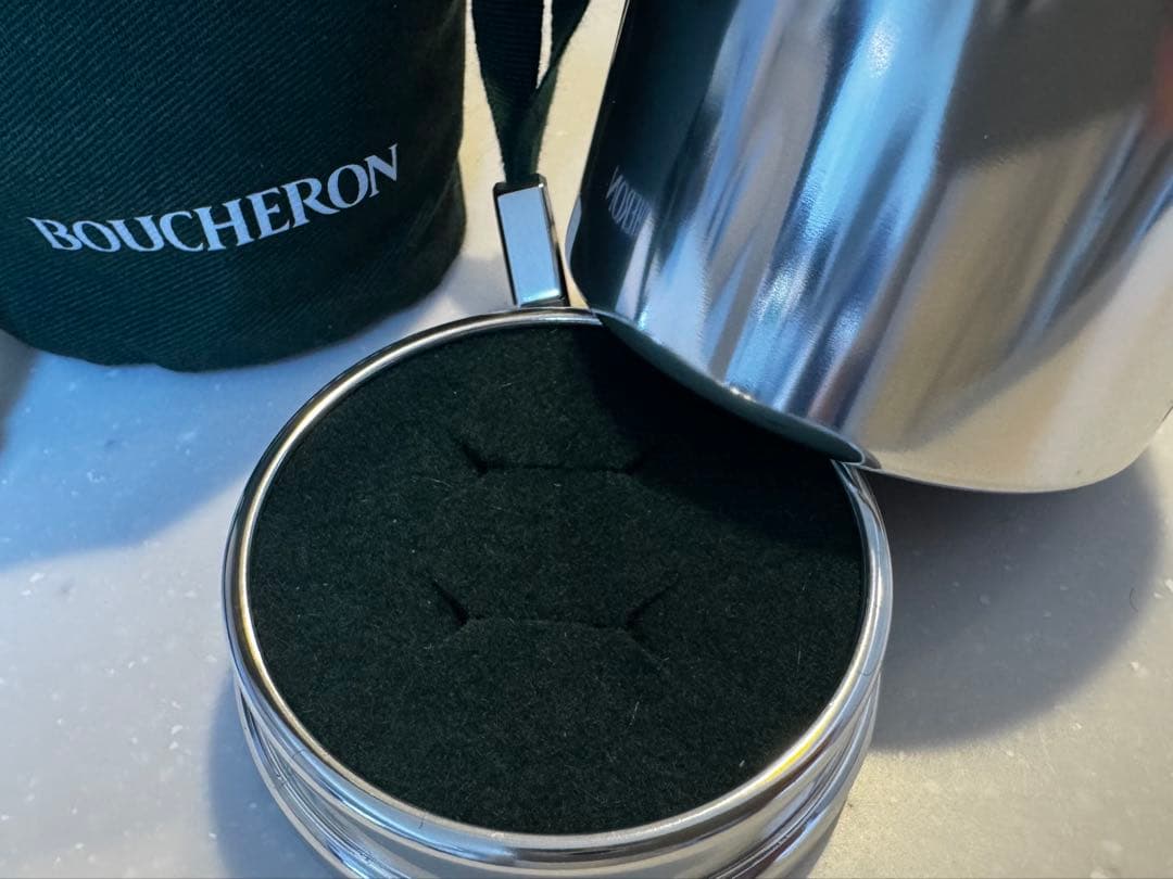 Boucheron リングケース・巾着セット - メルカリ