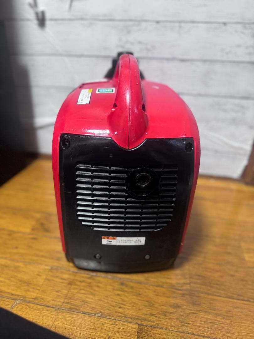 の*り様 新ダイワインバータ発電機EF900M-y 9.0AMP 900VA☆☆