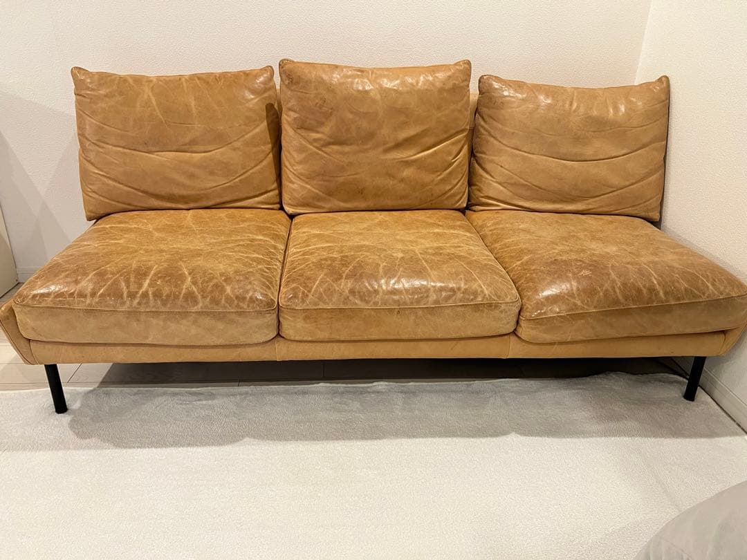 Emo様専用)unico HOXTON レザーソファ 3シーター - メルカリ