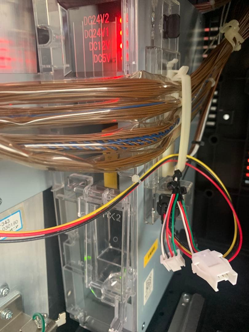 パチスロガールフレンド(仮)〜聖櫻学園メモリアル〜埼玉県草加市直接引取のみ