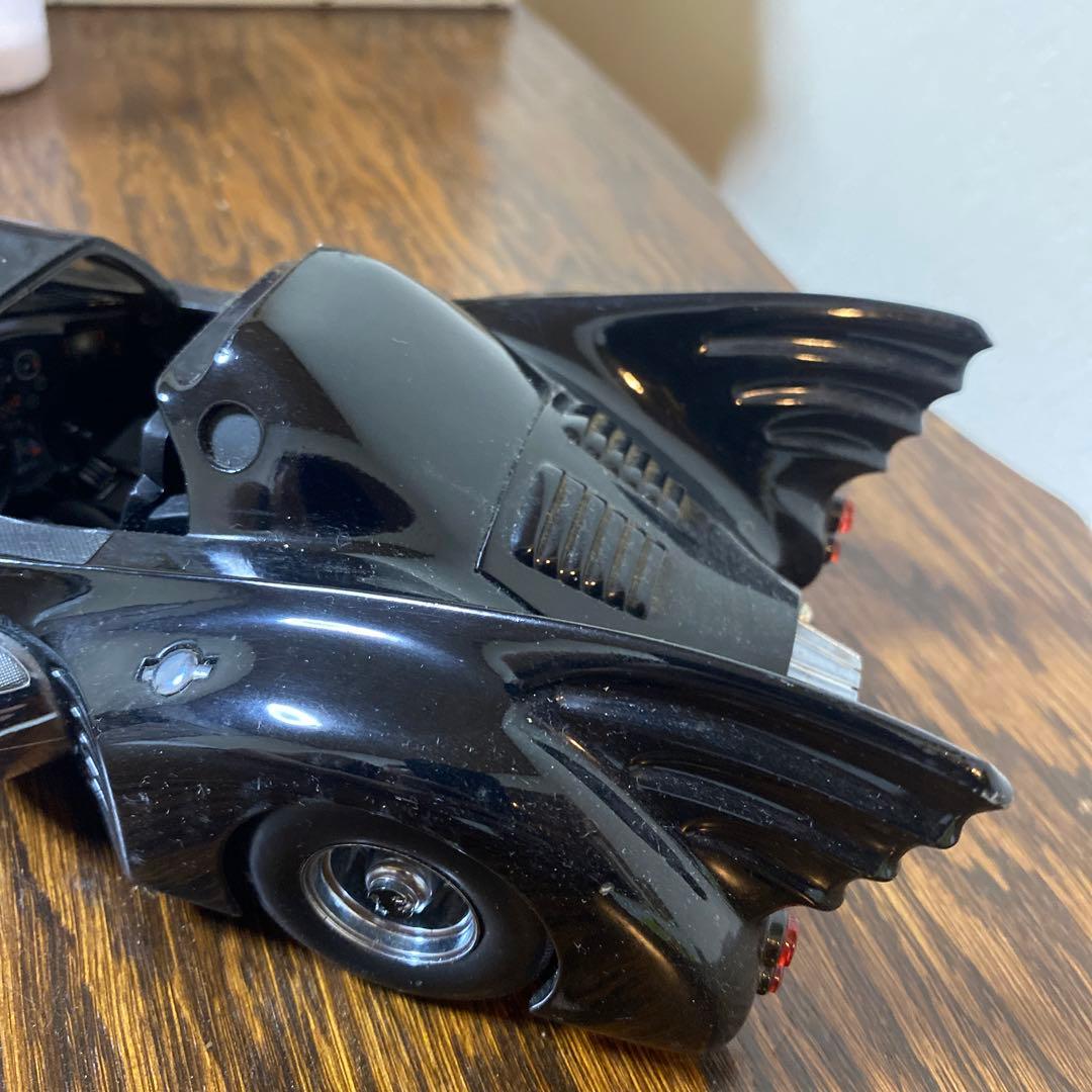 バットモービル バットマン ホットウィール 1/18スケール つやあり