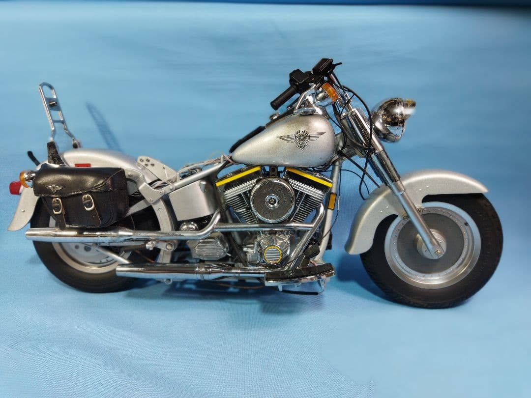 ハーレーダビッドソン　シルバーオートバイク　クラシックスタイル 置物インテリア