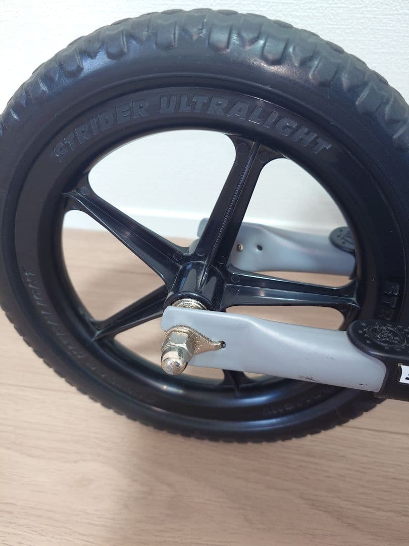 STRIDER〈限定〉神山隆二モデル 12インチ グレー/オレンジ - メルカリ