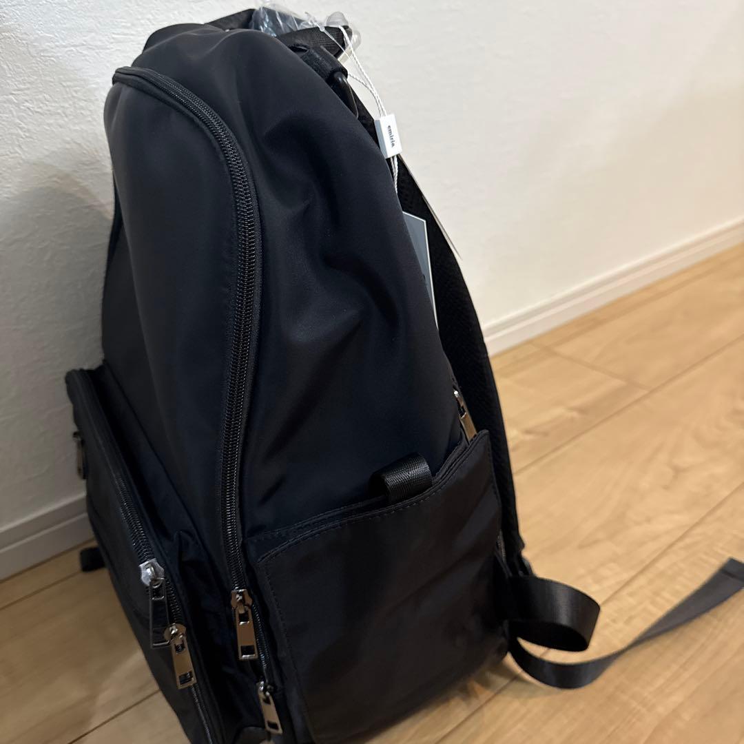 ななみ　です。 他の方は買わないでください❌