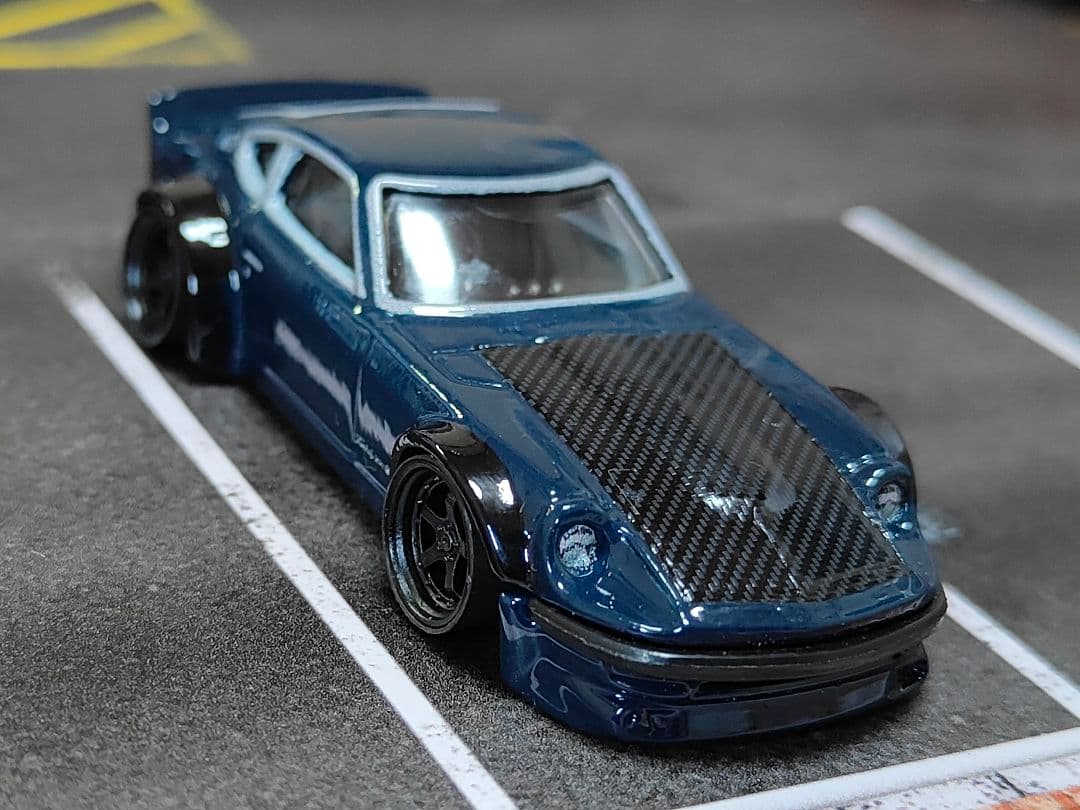 ホットウィールカスタム 日産 フェアレディZ 湾岸ミッドナイト深リム
