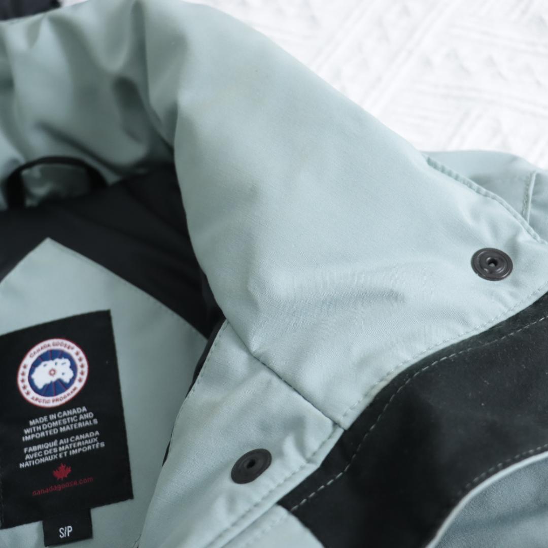 希少！カナダグース ダウンジャケット ブレイクリーパーカ ライト